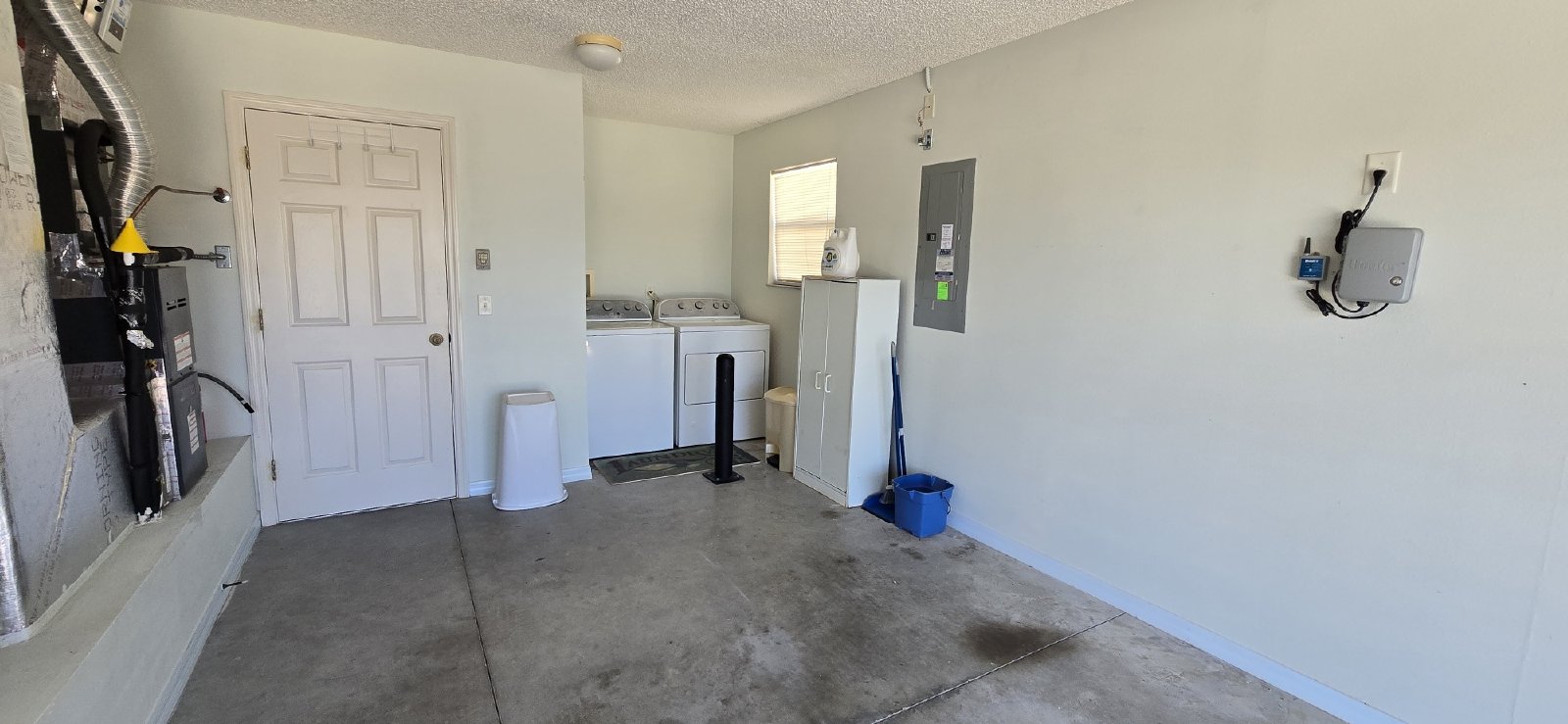 1088 Gennesse Lane property image