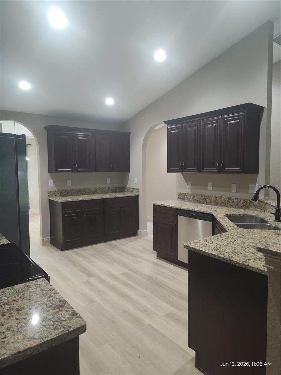 13744 SE 40th Terrace property image
