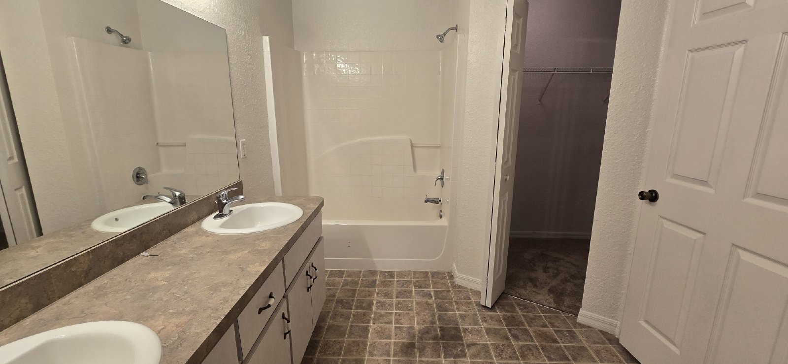6875 SE 52nd Street property image