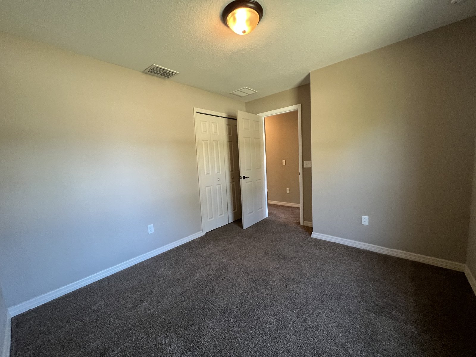 17184 SW 44th Cir property image