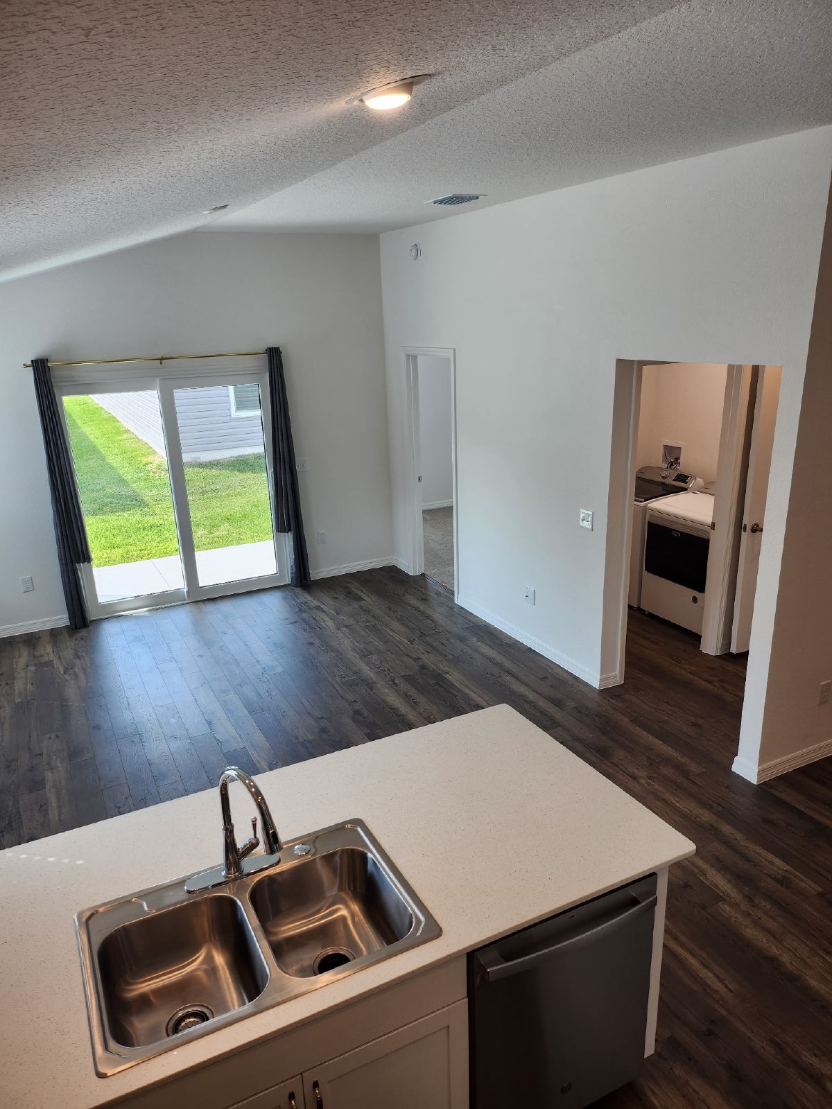 Charming unfurnished 2-Bed, 2-Bath Home in The Villages property image