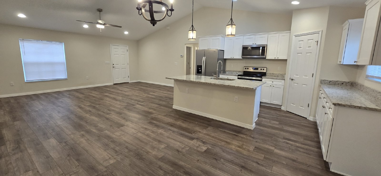 16263 SW 48th Cir property image