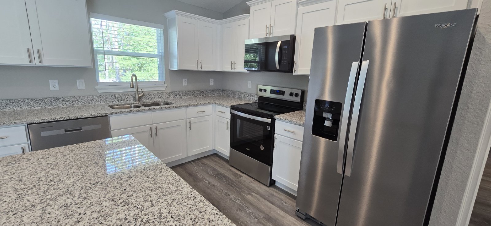 211 Oak Lane Circle property image