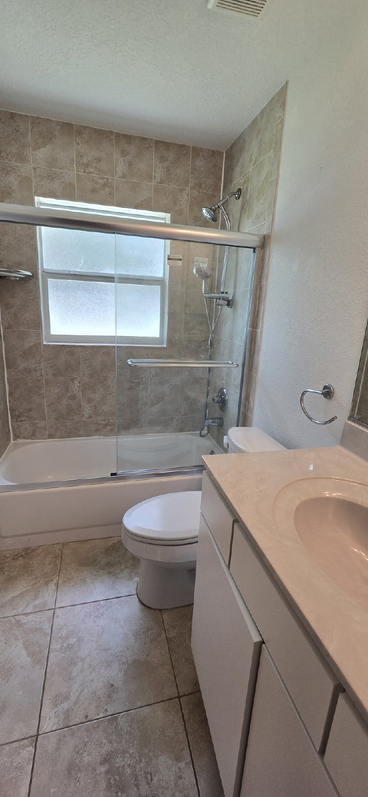 5609 SW 1725nd Loop property image