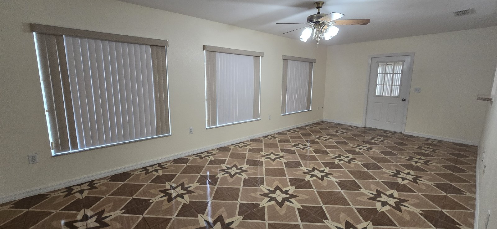 17594 SE 95th Cir property image